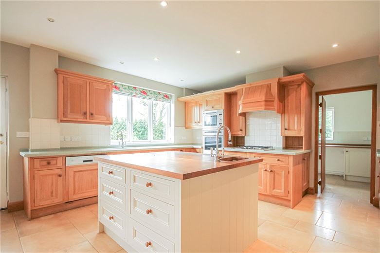 4 bedroom house, Stanton Harcourt Road, South Leigh OX29 - Available