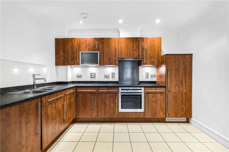 2 bedroom flat, Elizabeth Jennings Way, Oxford OX2 - Available