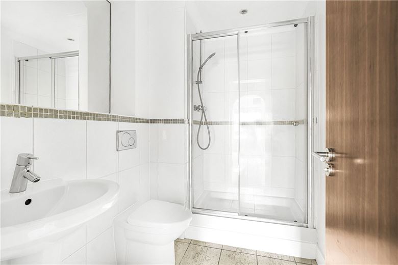 2 bedroom flat, Elizabeth Jennings Way, Oxford OX2 - Available