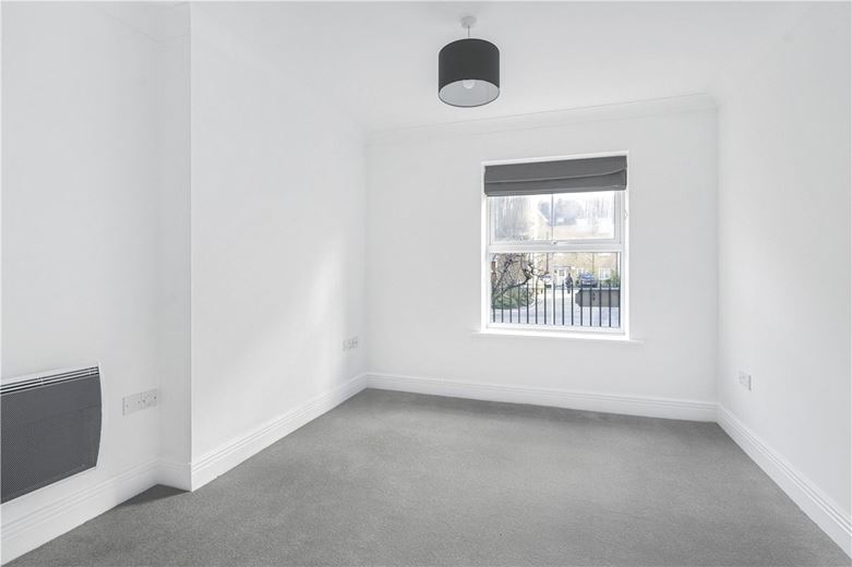 2 bedroom flat, Elizabeth Jennings Way, Oxford OX2 - Available