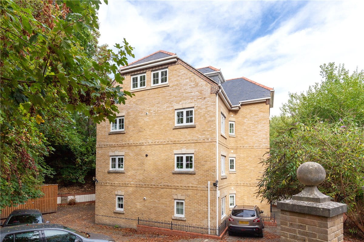 1 bedroom flat, Amarna House, Douglas Downes Close OX3