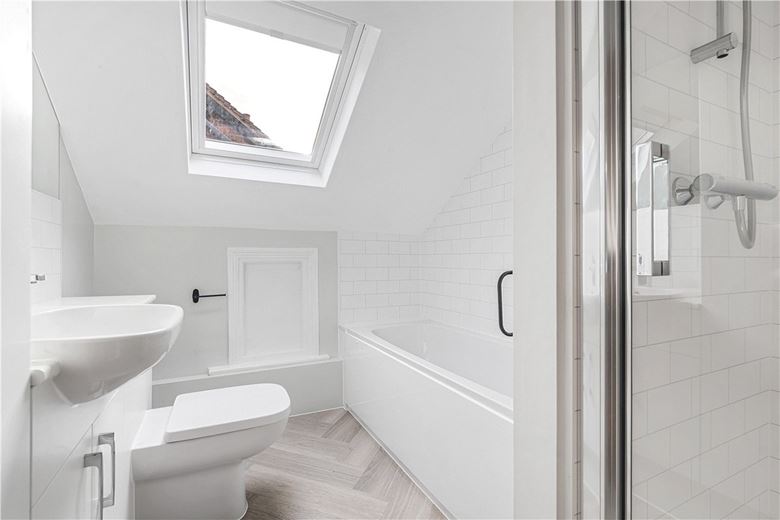 3 bedroom flat, Banbury Road, Oxford OX2 - Let Agreed