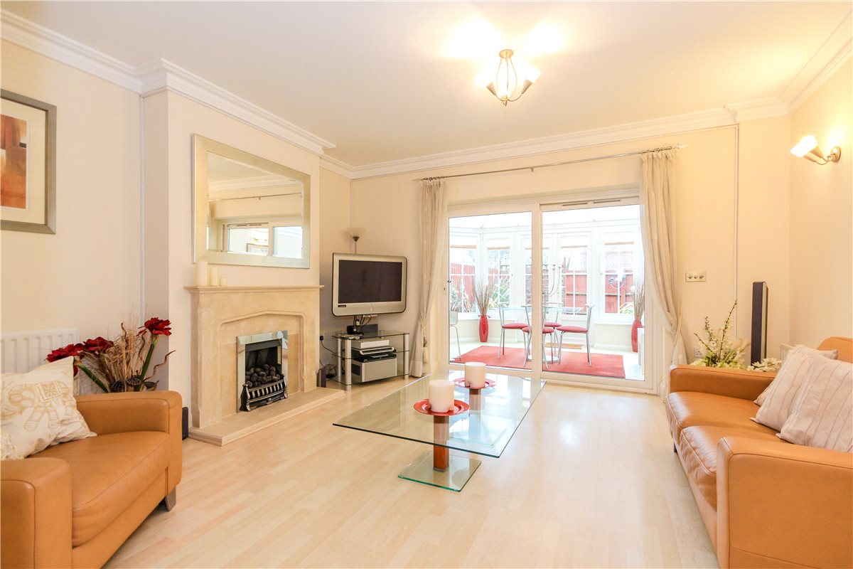 3 bedroom house, Complins Close, Oxford OX2 - Let Agreed