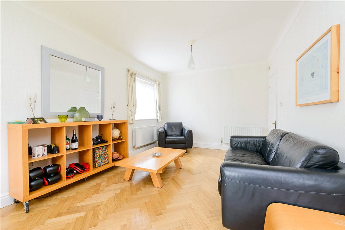 2 bedroom flat, Grandpont Place, Long Ford Close OX1 - Under Offer