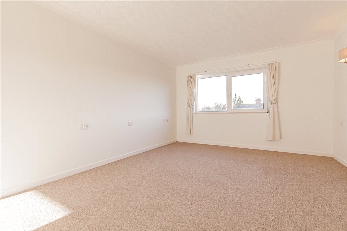 1 bedroom flat, Osney Mews, Henry Road OX2 - Let Agreed