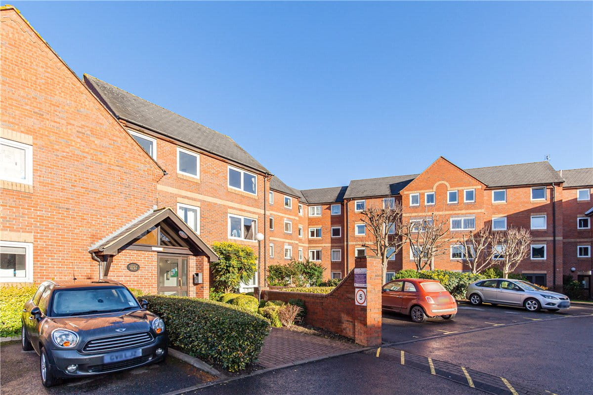 1 bedroom flat, Osney Mews, Henry Road OX2 - Let Agreed
