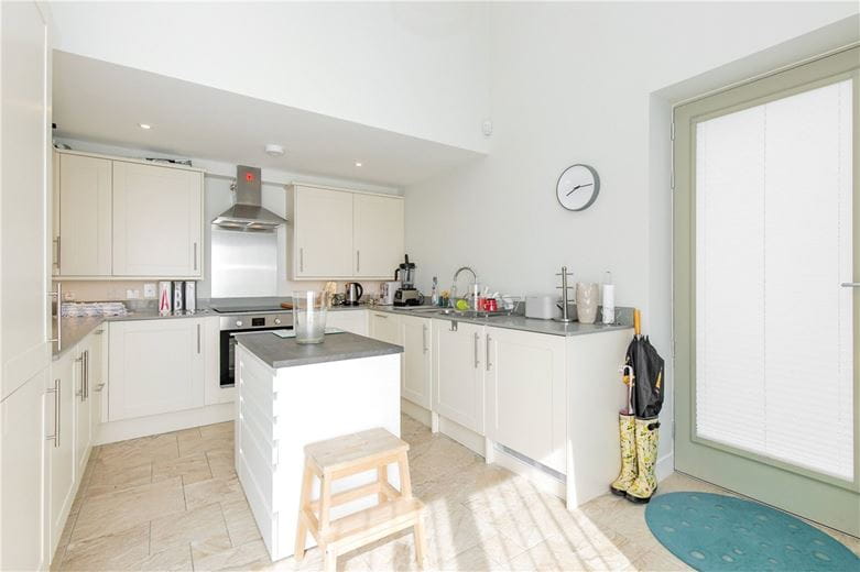 4 bedroom house, Overford Farm, Wytham OX2 - Available