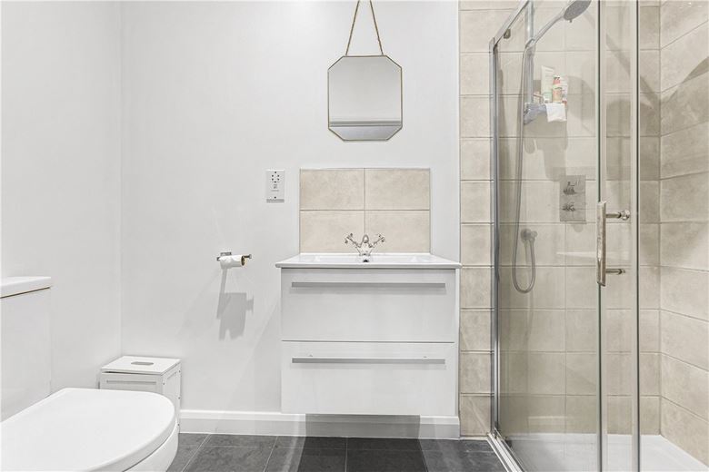 2 bedroom flat, The Coach House, Little Baldon OX44 - Let Agreed