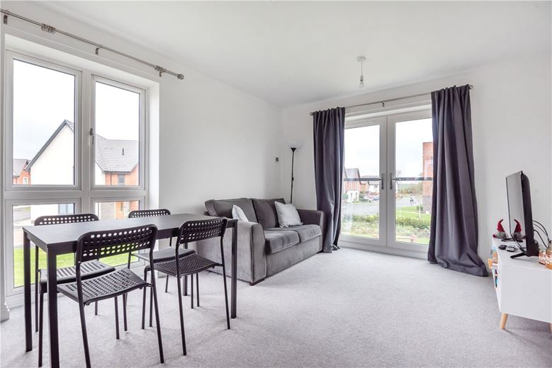 2 bedroom flat, Croxden Way, Daventry NN11 - Let Agreed