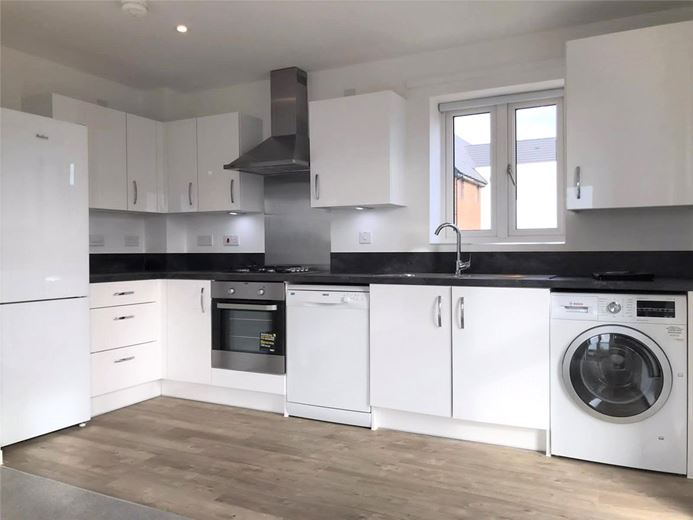 1 bedroom flat, Scott Court, Glebe Farm MK17 - Let Agreed