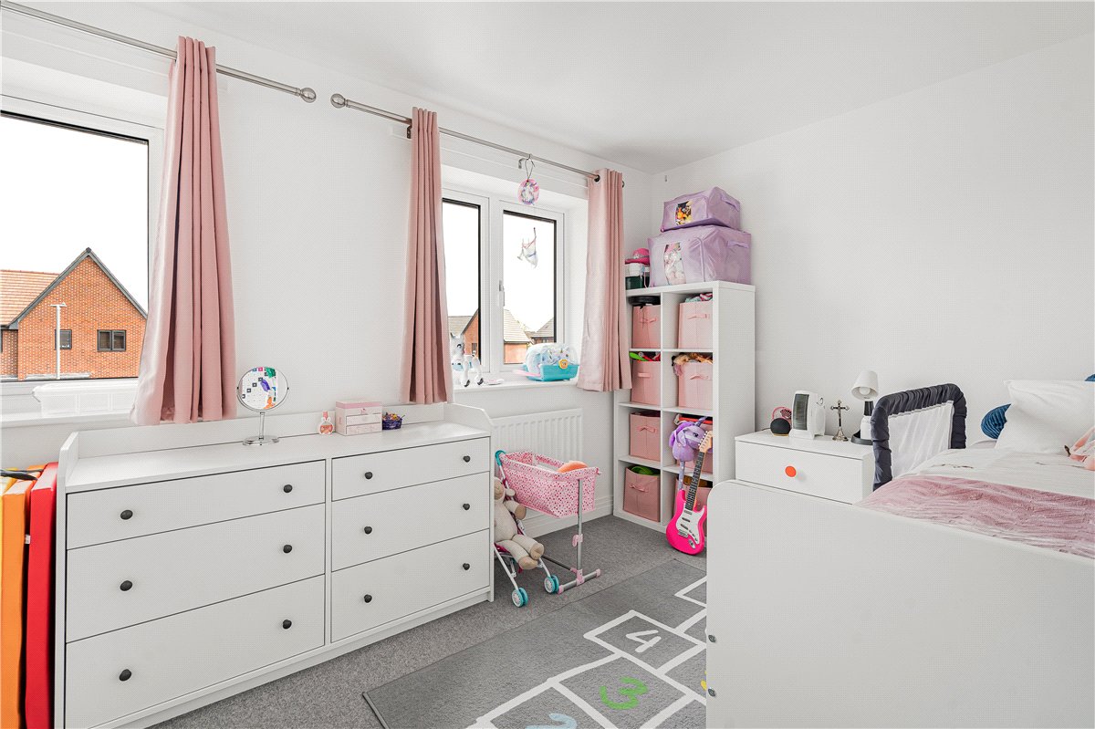 2 bedroom house, Brawn Grove, Glebe Farm MK17