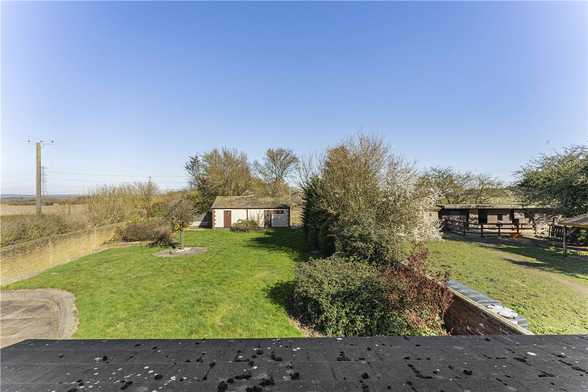 4 bedroom house, Stifford Clays Road, Orsett RM16 - Available