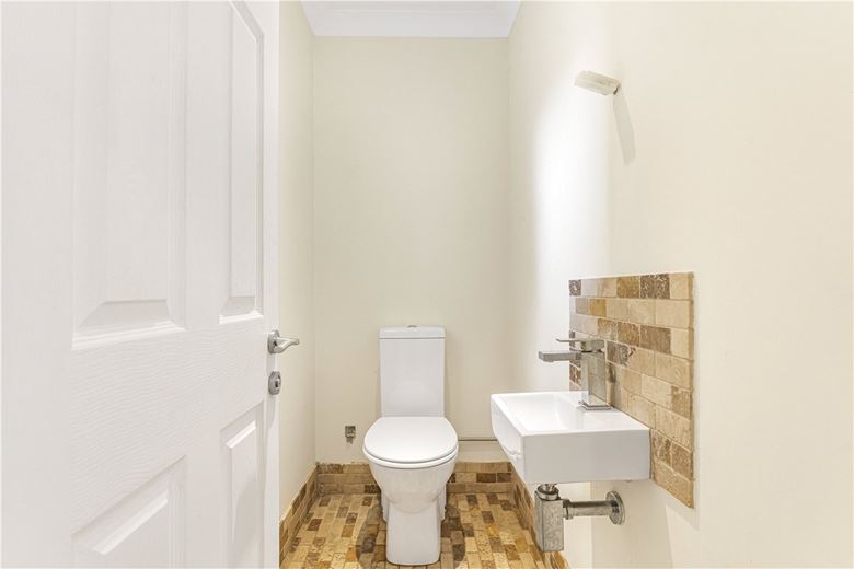 4 bedroom house, Stifford Clays Road, Orsett RM16 - Available