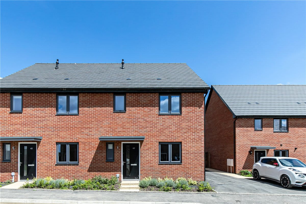 3 bedroom house, Rye Crescent, Curbridge OX29 - Let Agreed