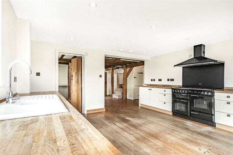 4 bedroom cottage, Stockwell Heath, Rugeley WS15 - Let Agreed