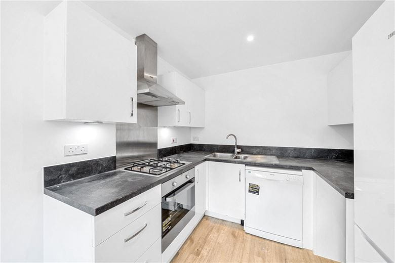 2 bedroom house, Fearnley Close, Glebe Farm MK17 - Let Agreed