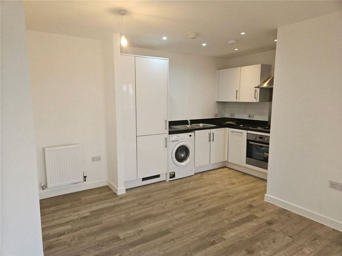 2 bedroom flat, Barrosa Way, Whitehouse MK8