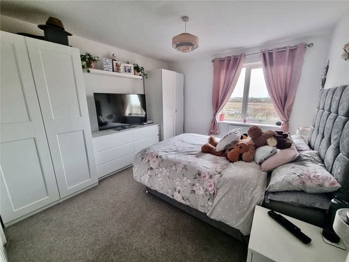 2 bedroom flat, Barrosa Way, Whitehouse MK8 - Let Agreed