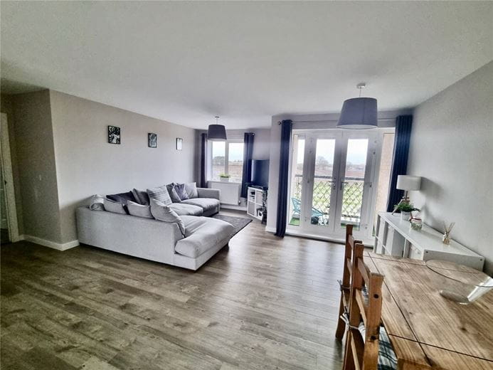 2 bedroom flat, Barrosa Way, Whitehouse MK8 - Let Agreed