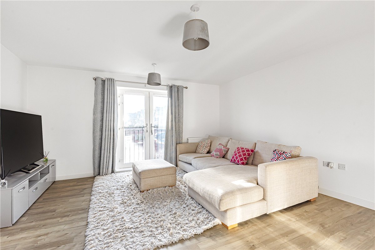 2 bedroom flat, Vaynol Way, Whitehouse MK8