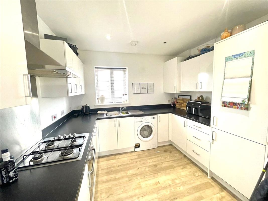 2 bedroom flat, Thenford Way, Banbury OX16 - Let Agreed