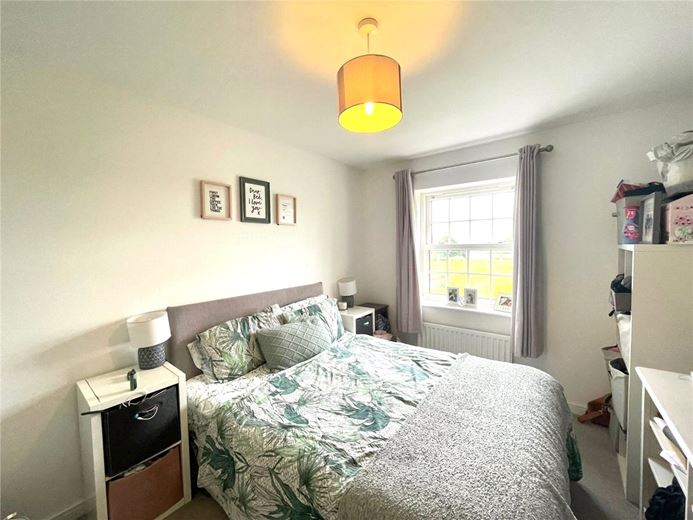 2 bedroom flat, Thenford Way, Banbury OX16 - Let Agreed