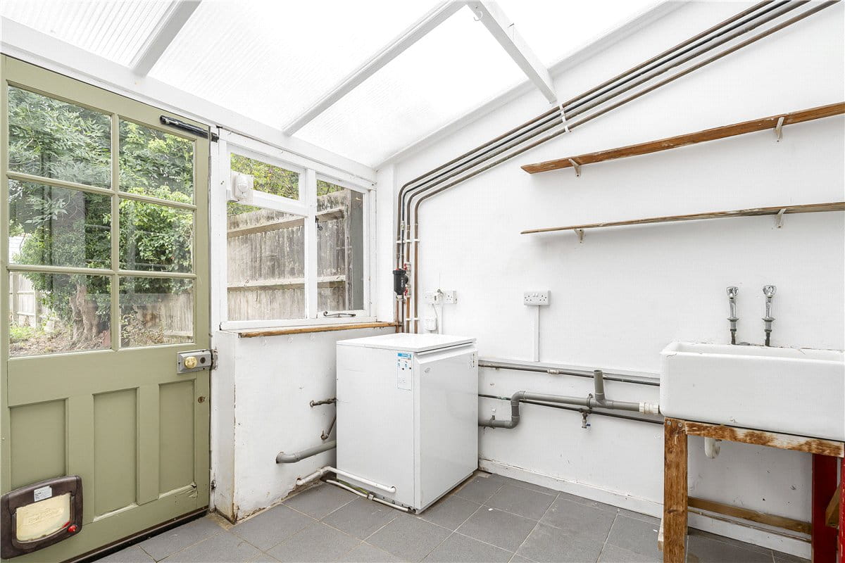 4 bedroom house, Manor Cottages, Lower Thorpe Mandeville OX17 - Let Agreed