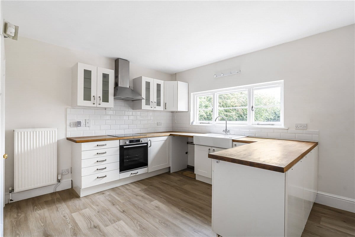 4 bedroom house, Manor Cottages, Lower Thorpe Mandeville OX17 - Let Agreed