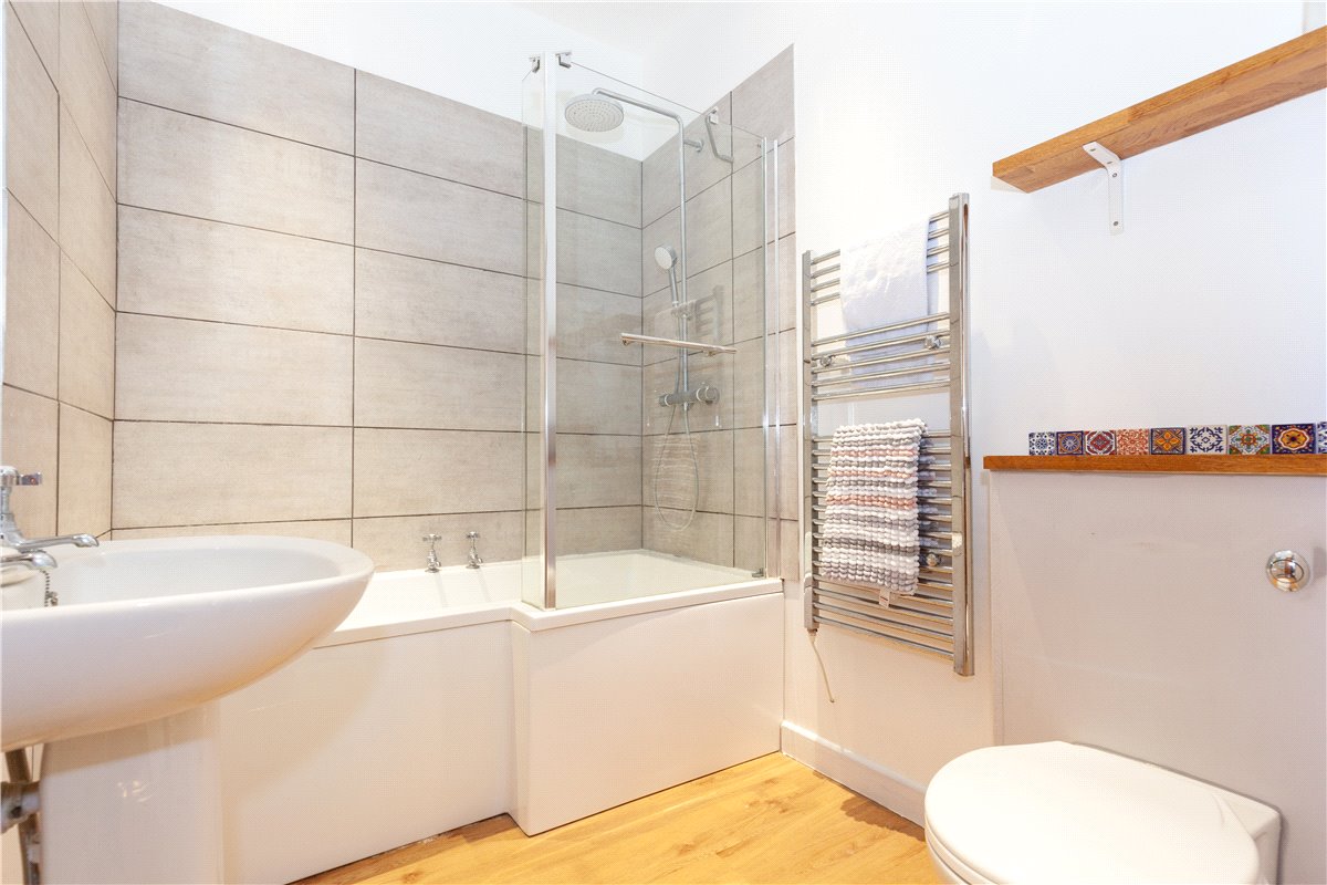2 bedroom house, Heathfield, Bletchingdon OX5 - Let Agreed