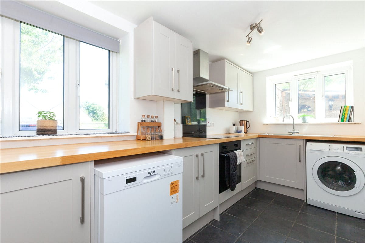 2 bedroom house, Heathfield, Bletchingdon OX5 - Let Agreed