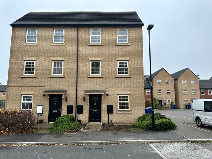 2 bedroom house, Comelybank Drive, Mexborough S64 - Available