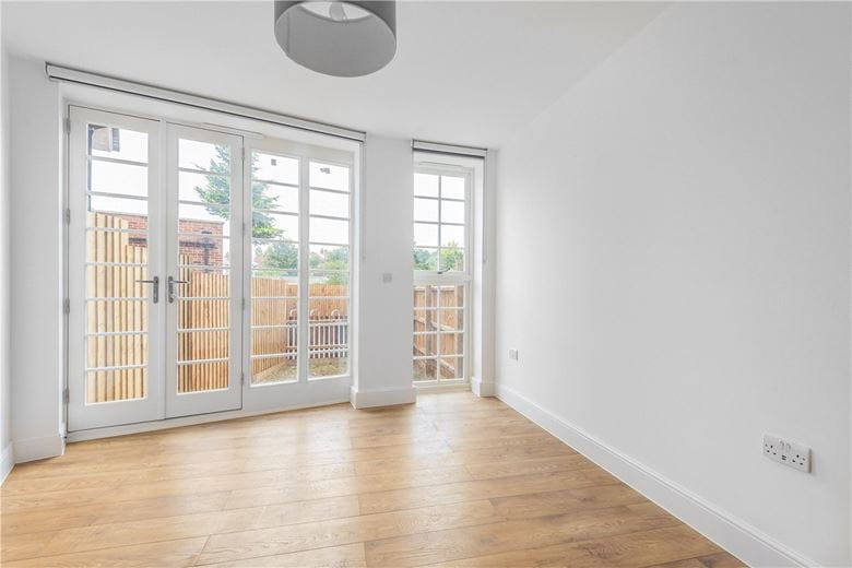 1 bedroom flat, Trinity Avenue, Northampton NN2