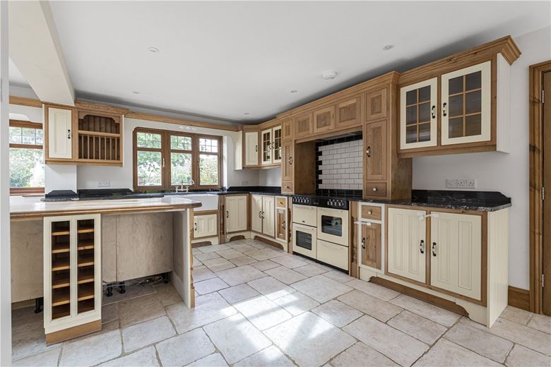 7 bedroom house, Leicester Road, New Packington LE65 - Available