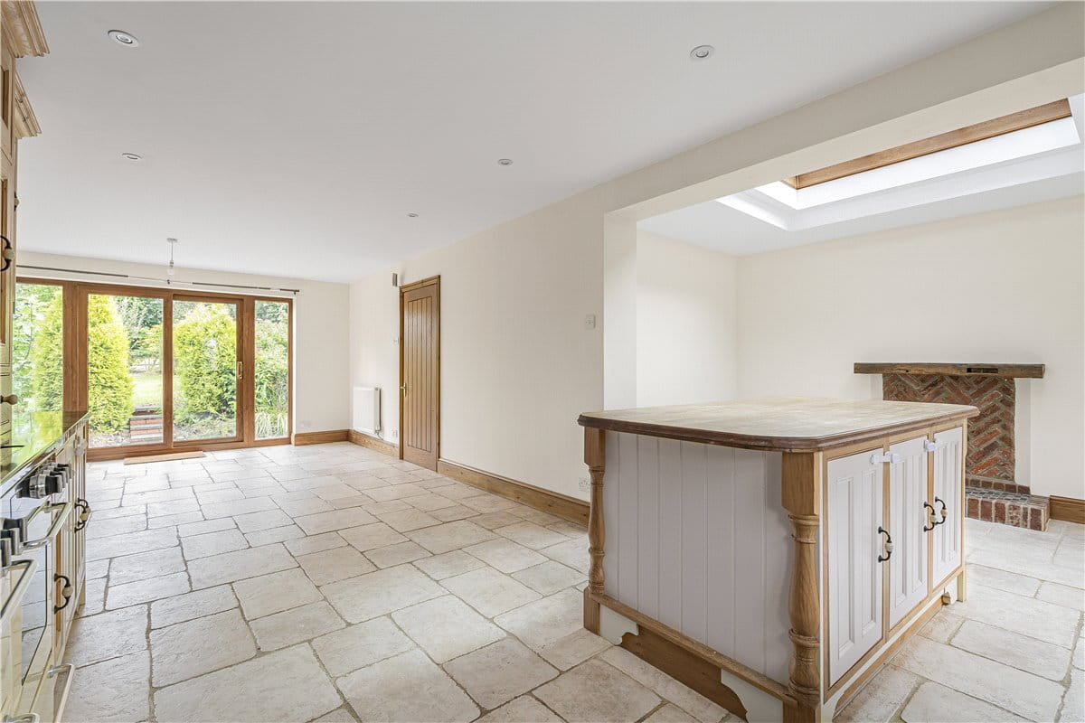 7 bedroom house, Leicester Road, New Packington LE65 - Available