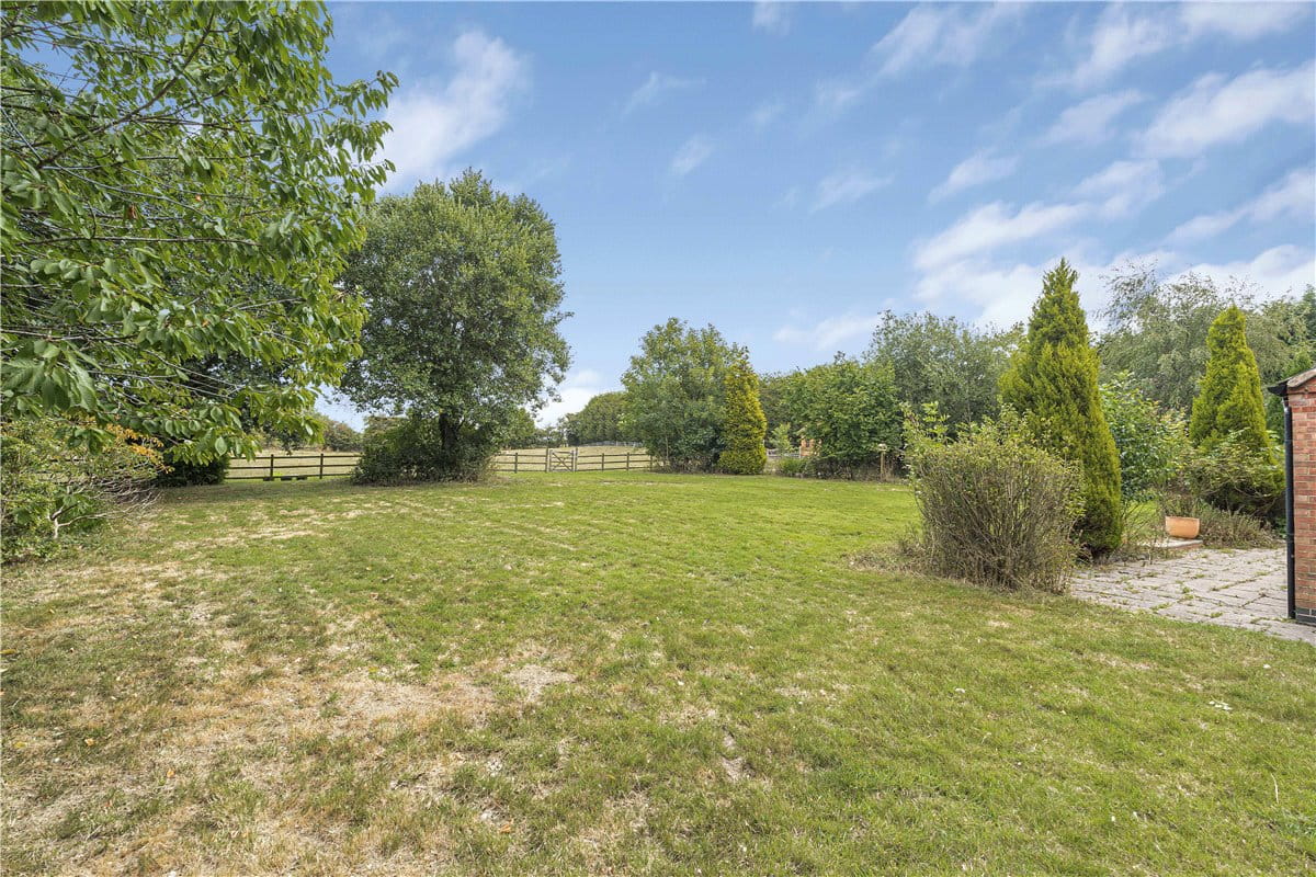 7 bedroom house, Leicester Road, New Packington LE65 - Available