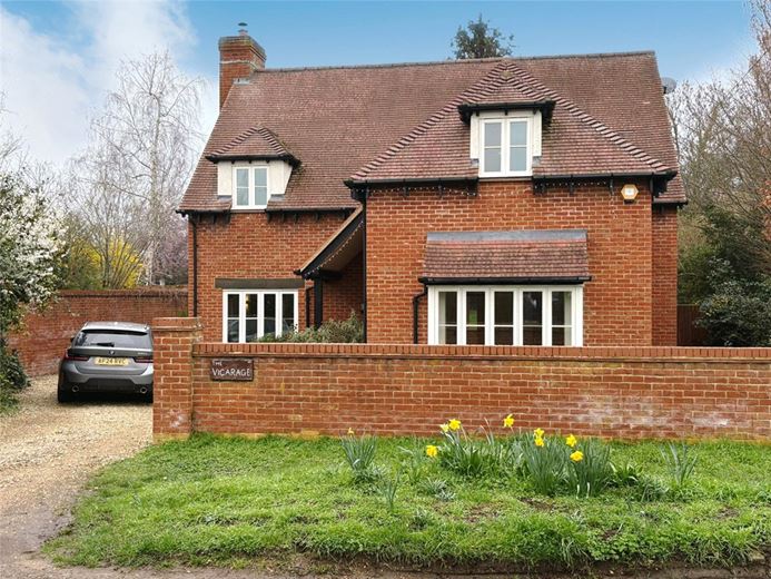 5 bedroom house, High Street, Long Wittenham OX14 - Let Agreed