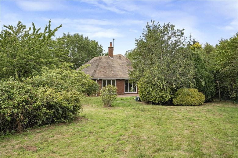 3 bedroom bungalow, Darnford Lane, Lichfield WS14 - Available