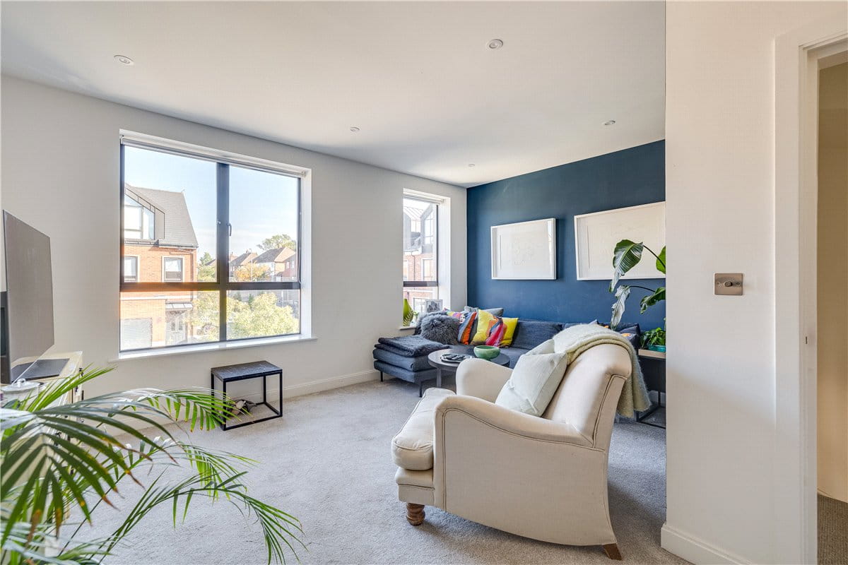 3 bedroom house, Harlow Gardens, Kingston upon Thames KT1 - Let Agreed