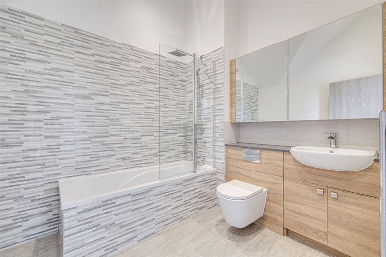 4 bedroom house, Lower Marsh Lane, Kingston upon Thames KT1 - Let Agreed