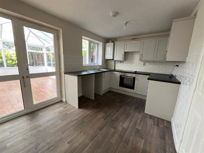 3 bedroom house, Sherbourne Avenue, Bramley S66 - Available