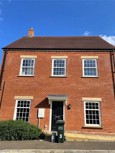 2 bedroom flat, Chacombe Crescent, Banbury OX16