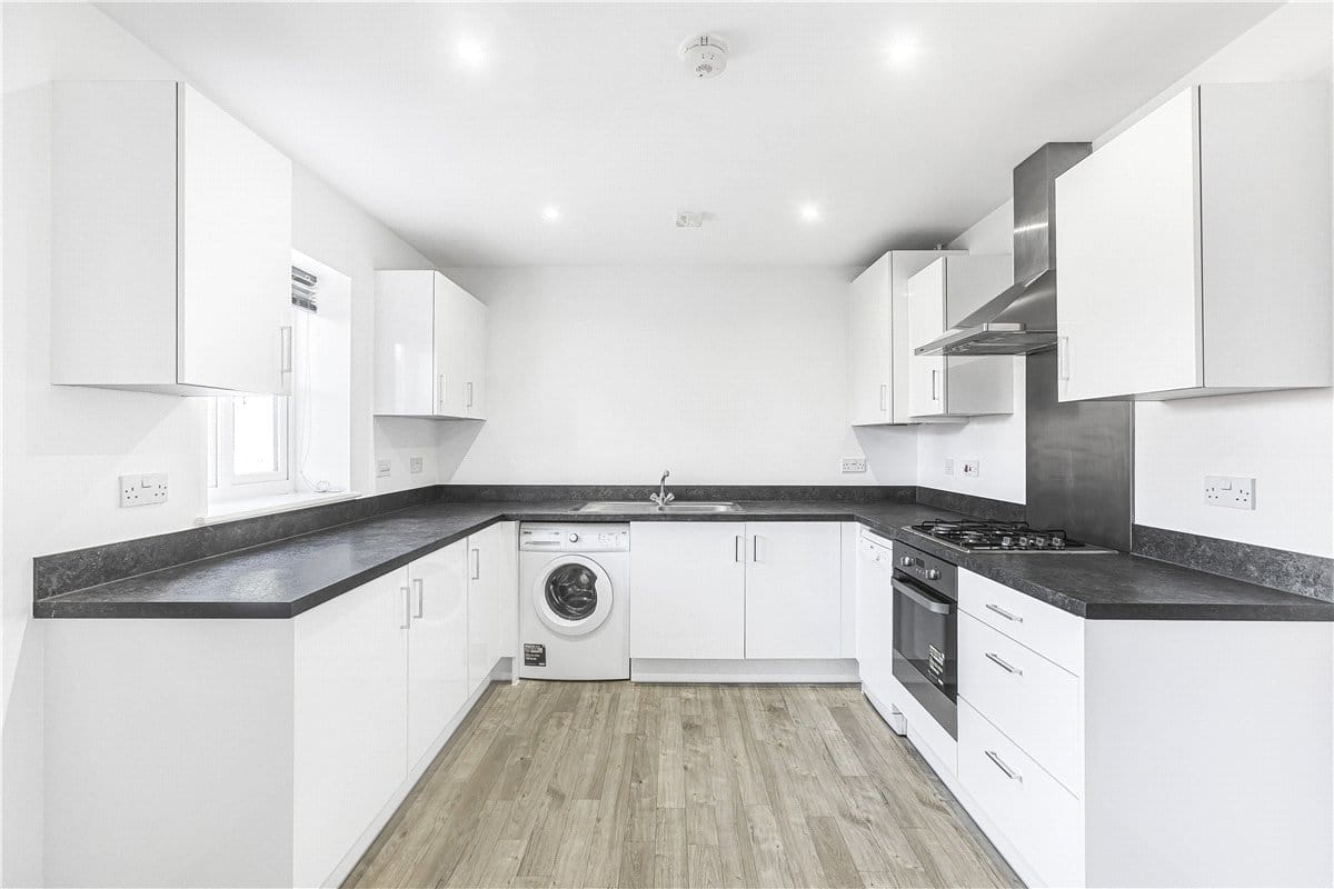 1 bedroom flat, Thenford Way, Banbury OX16 - Let Agreed