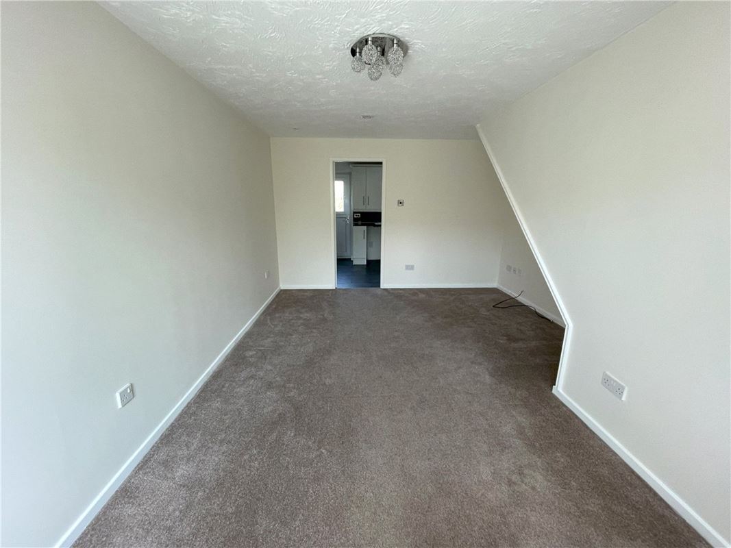 2 bedroom house, Kelso Close, Measham DE12 - Let Agreed