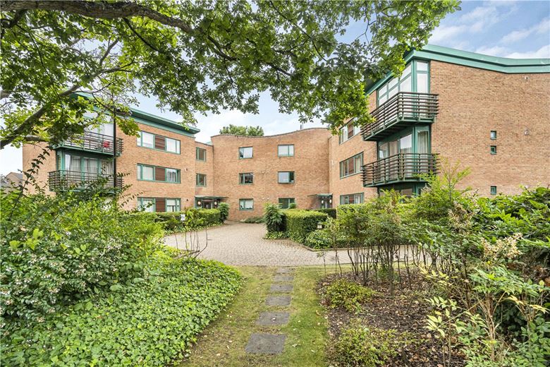 2 bedroom flat, Five Mile Drive, Oxford OX2