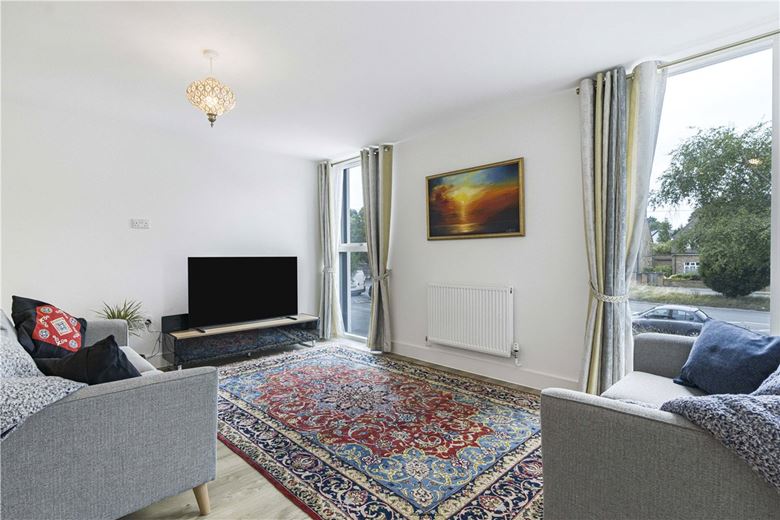 2 bedroom flat, Sunderland Avenue, Oxford OX2 - Let Agreed
