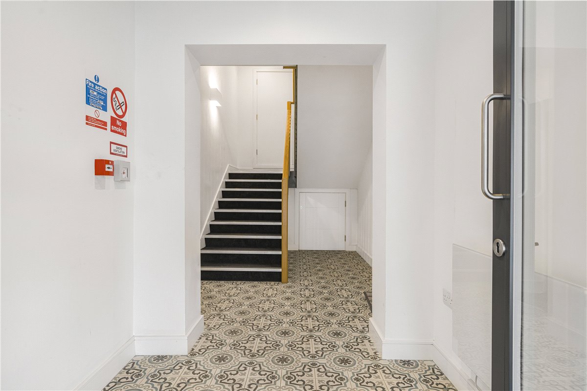 2 bedroom flat, Sunderland Avenue, Oxford OX2 - Let Agreed