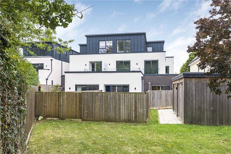 2 bedroom flat, Sunderland Avenue, Oxford OX2 - Let Agreed