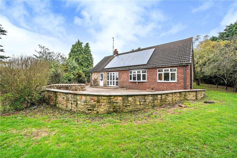 3 bedroom bungalow, Morthen Road, Thurcroft S66 - Available