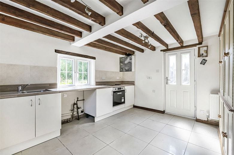 2 bedroom cottage, Vicarage Road, Stoneleigh CV8 - Let Agreed