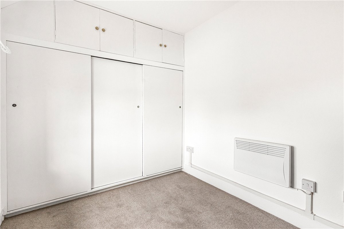 3 bedroom house, Ockendon Road, Upminster RM14 - Available